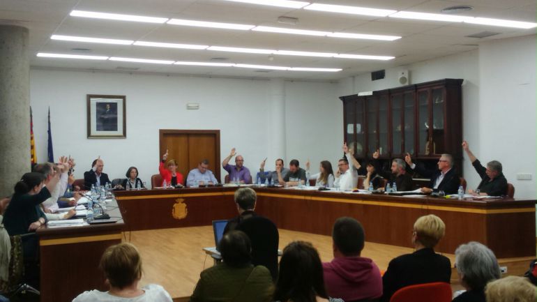 Pleno municipal en Santa Pola Pleno municipal en Santa Pola