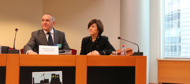 El diputado general, Ramiro González, lleva a Bruselas la denuncia sobre Garoña El diputado general, Ramiro González, lleva a Bruselas la denuncia sobre Garoña