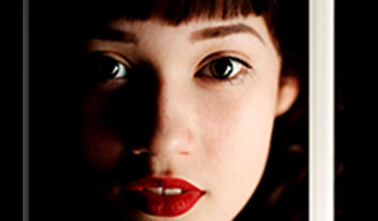 El libro 'Cuando llega la luz' es lo nuevo de la escritora Clara Sánchez El libro 'Cuando llega la luz' es lo nuevo de la escritora Clara Sánchez