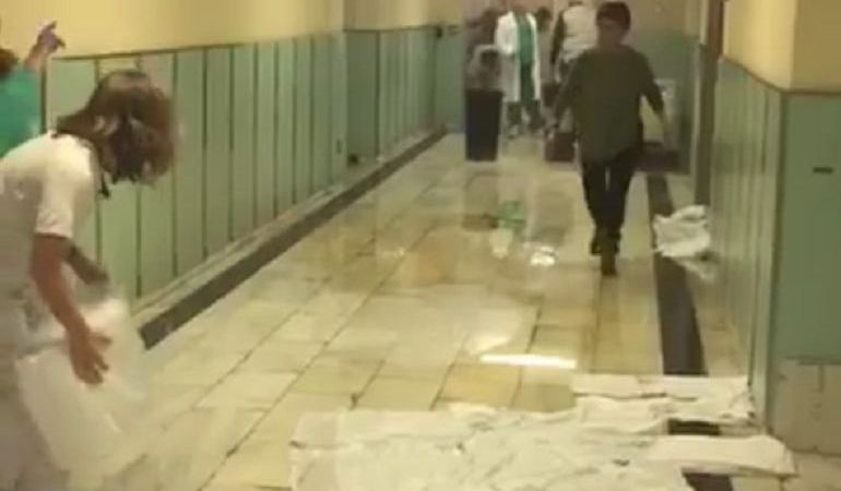 Una tubería estalló en el Hospital 12 de octubre a finales de enero Una tubería estalló en el Hospital 12 de octubre a finales de enero