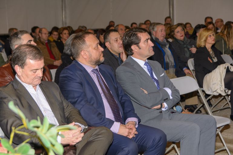 Suárez Quiñones apela al 'espíritu del botillo' en San Pedro Castañero Suárez Quiñones apela al 'espíritu del botillo' en San Pedro Castañero
