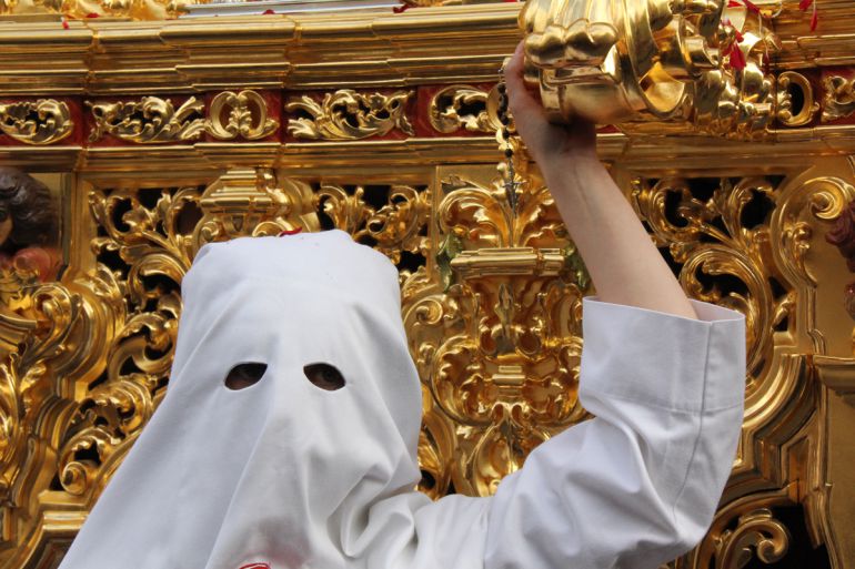 Maniguetero de la hermandad de Jesús Despojado Maniguetero de la hermandad de Jesús Despojado