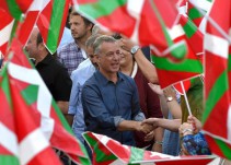 El PNV volvería a ganar las elecciones y sumaría mayoría absoluta con el PSE