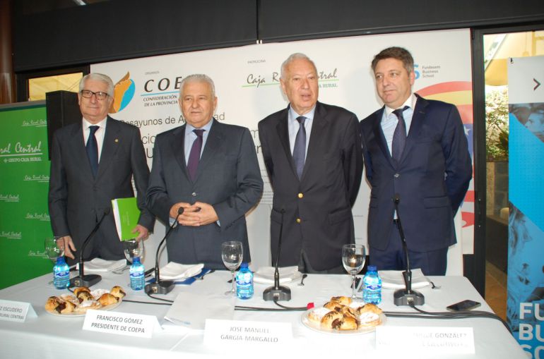 "Desayuno de Actualidad" organizado por COEPA con el exministro de Asuntos Exteriores José Manuel García-Margallo "Desayuno de Actualidad" organizado por COEPA con el exministro de Asuntos Exteriores José Manuel García-Margallo