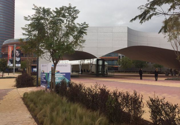 Entrada al nuevo espacio del CaixaForum Sevilla Entrada al nuevo espacio del CaixaForum Sevilla