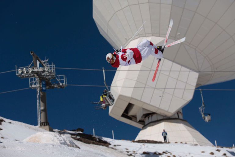 Primer día de competición en el Mundial de Snowboard y Freestyle de la estación de esquí granadina Primer día de competición en el Mundial de Snowboard y Freestyle de la estación de esquí granadina