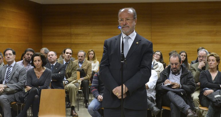 Javier León de la Riva, durante el juicio por el 'caso de los áticos' Javier León de la Riva, durante el juicio por el 'caso de los áticos'