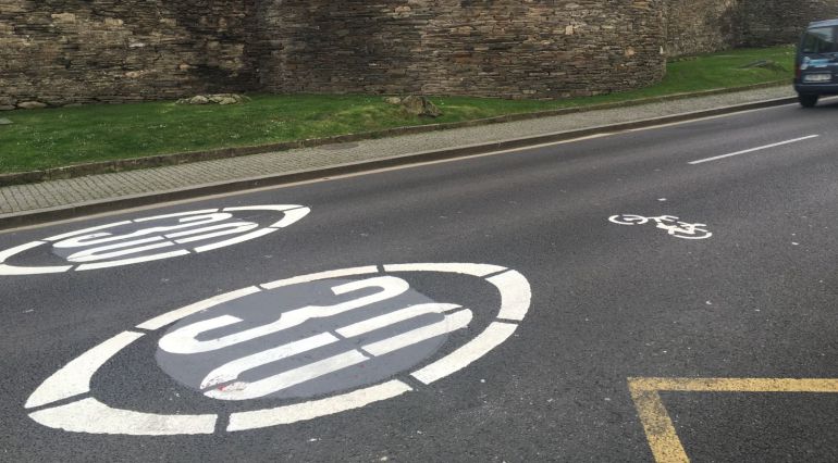 La Ronda de la Muralla de Lugo ya está a 30 por hora La Ronda de la Muralla de Lugo ya está a 30 por hora