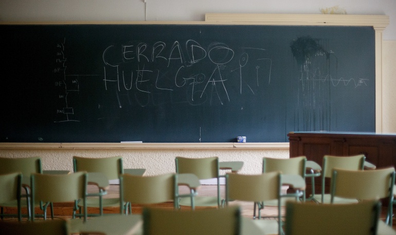 Aula escolar vacía Aula escolar vacía