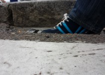 El ciego que no miró dónde pisaba