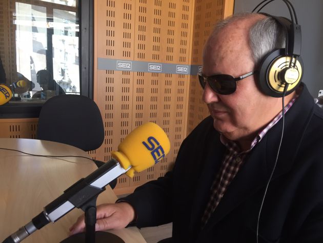 Magallanes, contando su historia en los estudios de Radio Extremadura. Magallanes, contando su historia en los estudios de Radio Extremadura.