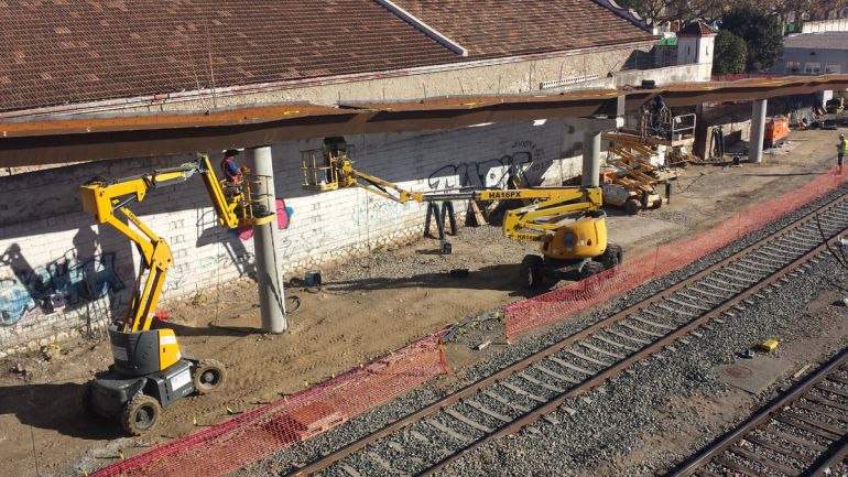 Obras del AVE en la estación de tren de Granada Obras del AVE en la estación de tren de Granada