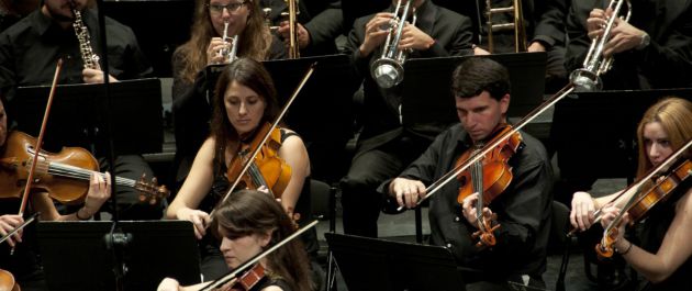 La orquesta universitaria repasa algunas de sus mejores piezas La orquesta universitaria repasa algunas de sus mejores piezas