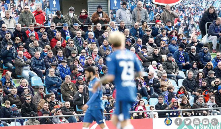 El encuentro contra los gallegos se disputa el domingo, desde las 12:00 horas. El encuentro contra los gallegos se disputa el domingo, desde las 12:00 horas.