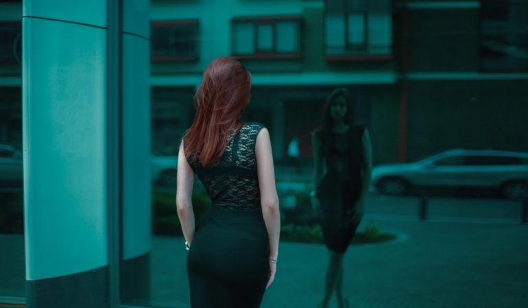 La anorexia nerviosa es un trastorno alimenticio que empieza a manifestarse en la adolescencia y afecta principalemnte a las chicas La anorexia nerviosa es un trastorno alimenticio que empieza a manifestarse en la adolescencia y afecta principalemnte a las chicas