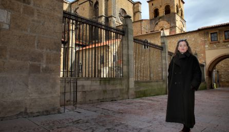 La profesora raquel Alonso en el Tránsito de Santa Bárbara La profesora raquel Alonso en el Tránsito de Santa Bárbara
