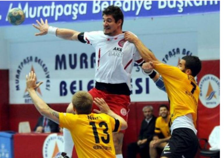 Dusan Bozoljac, nuevo jugador del DS Autogomas Dusan Bozoljac, nuevo jugador del DS Autogomas