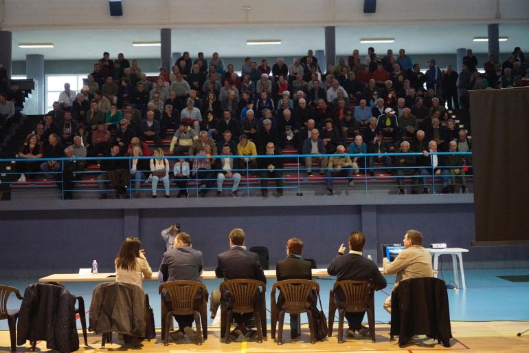 Asamblea constituyente de la nueva Comunidad de riego CR7 Fuentes Negratín en Baza Asamblea constituyente de la nueva Comunidad de riego CR7 Fuentes Negratín en Baza