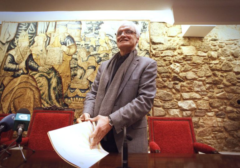 Víctor Freixanes en su primera comparecencia como presidente de la RAG Víctor Freixanes en su primera comparecencia como presidente de la RAG