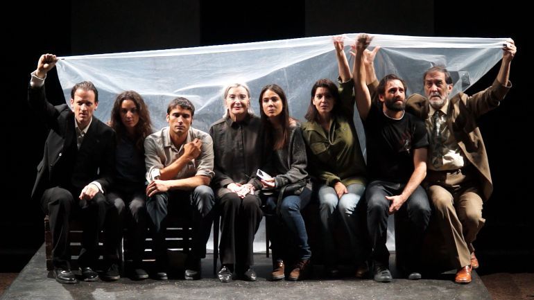 Imagen promocional del montaje teatral 'Incendios', dirigido por Mario Gas Imagen promocional del montaje teatral 'Incendios', dirigido por Mario Gas