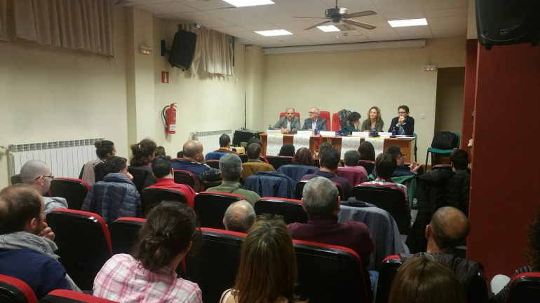 Encuentro ¡Hoy pregunto yo! en el Centro de Mayores La Puebla de Palencia Encuentro ¡Hoy pregunto yo! en el Centro de Mayores La Puebla de Palencia