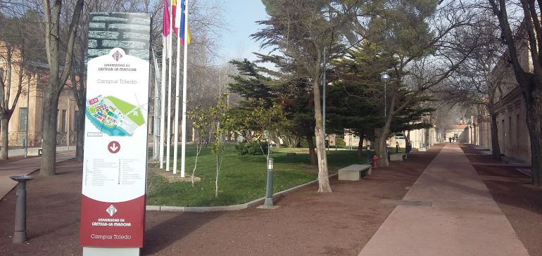 Posible brote de salmonelosis en la cafetería del Campus de la Fábrica de Armas de Toledo Posible brote de salmonelosis en la cafetería del Campus de la Fábrica de Armas de Toledo