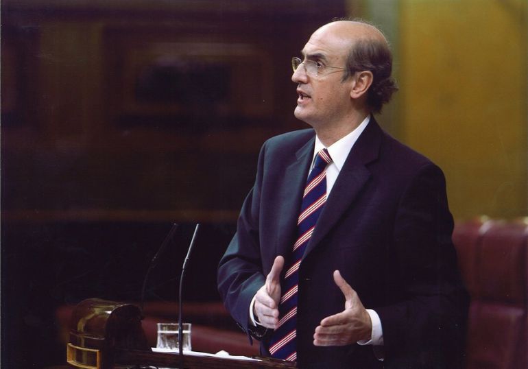 El Diputado Celso Delgado durante una intervención El Diputado Celso Delgado durante una intervención