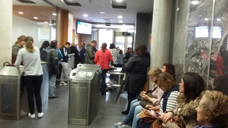 Solicitantes de ayudas al alquiler. Solicitantes de ayudas al alquiler.