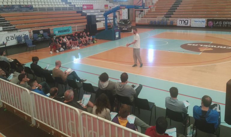 Yo en el Clínic Lugo é Basket Yo en el Clínic Lugo é Basket