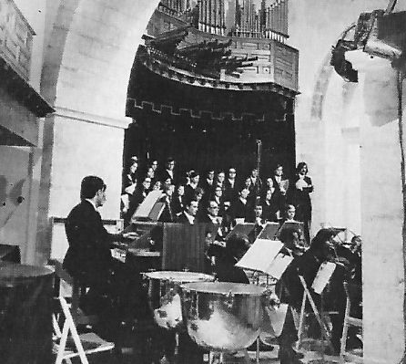 Concierto en la iglesia de San Miguel en 1972. Concierto en la iglesia de San Miguel en 1972.