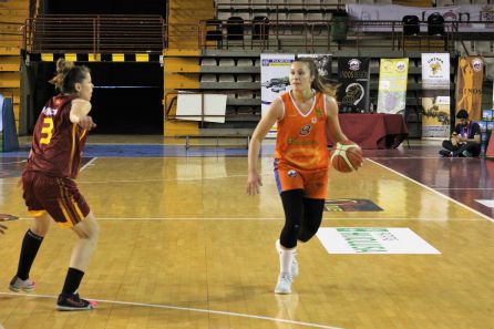 Marta Canella fue la mejor jugadora del partido Marta Canella fue la mejor jugadora del partido