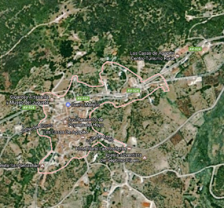 El centro del operativo de búsqueda se ha establecido en la localidad de Poyales del Hoyo El centro del operativo de búsqueda se ha establecido en la localidad de Poyales del Hoyo