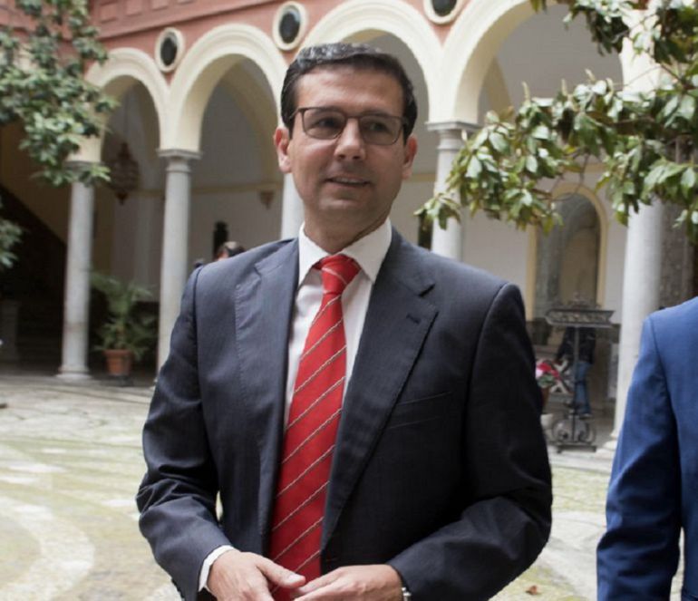 Paco Cuenca, alcalde de Granada. Paco Cuenca, alcalde de Granada.