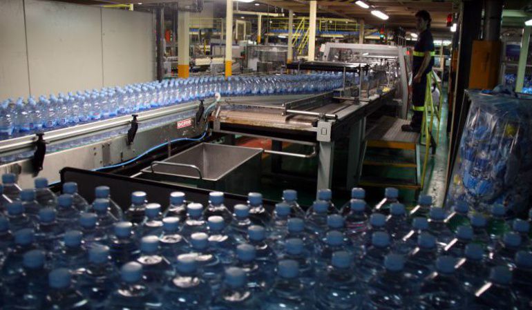 Botellas de plástico Botellas de plástico