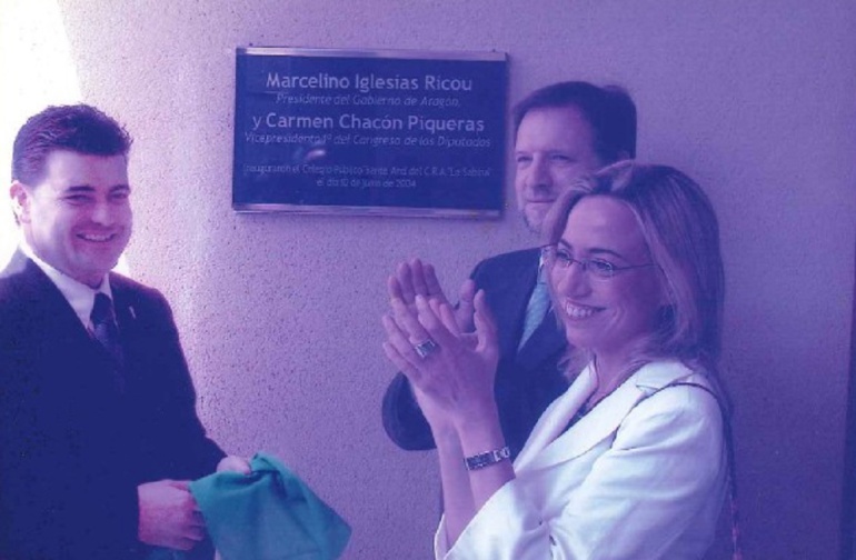 Carme Chacón en una de sus visitas a Alcubierre Carme Chacón en una de sus visitas a Alcubierre