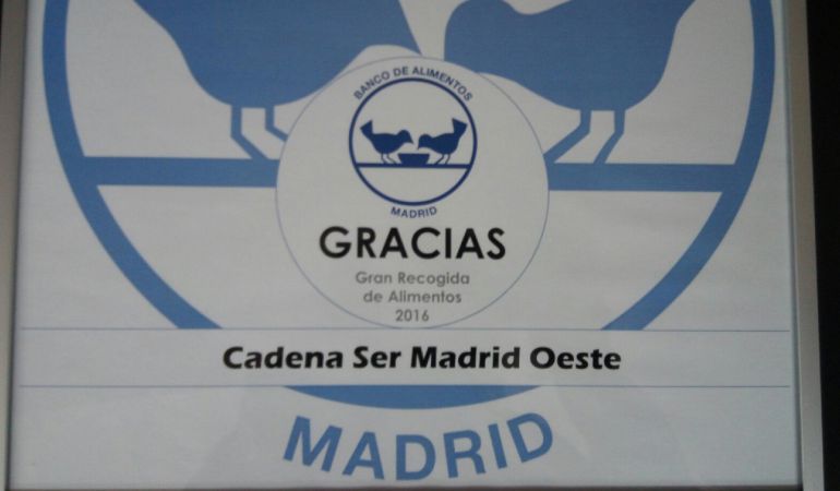 Diploma de agradecimiento a Ser Madrid Oeste por parte del Banco de Alimentos de Madrid Diploma de agradecimiento a Ser Madrid Oeste por parte del Banco de Alimentos de Madrid