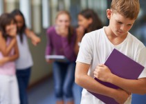 Un gimnasio oferta artes marciales para que los niños combatan el 'bullying'