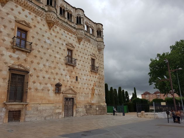 El MInisterio de Cultura obligado a habilitar una vivienda en el Palacio del Infantado de Guadalajara para el Duque del Infantado: El Ministerio construirá una vivienda para el duque en el palacio del Infantado El MInisterio de Cultura obligado a habilitar una vivienda en el Palacio del Infantado de Guadalajara para el Duque del Infantado: El Ministerio construirá una vivienda para el duque en el palacio del Infantado