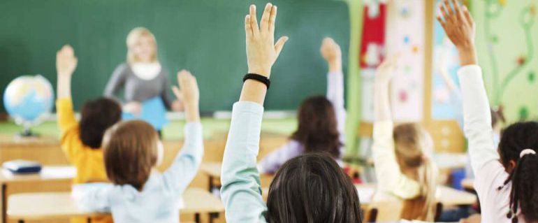 Docentes y colectivos darán forma a la asignatura 'Educación en Valores' Docentes y colectivos darán forma a la asignatura 'Educación en Valores'