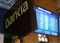 El juez procesa al ex alcalde, Antonio Tirado, por la salida a Bolsa de Bankia
