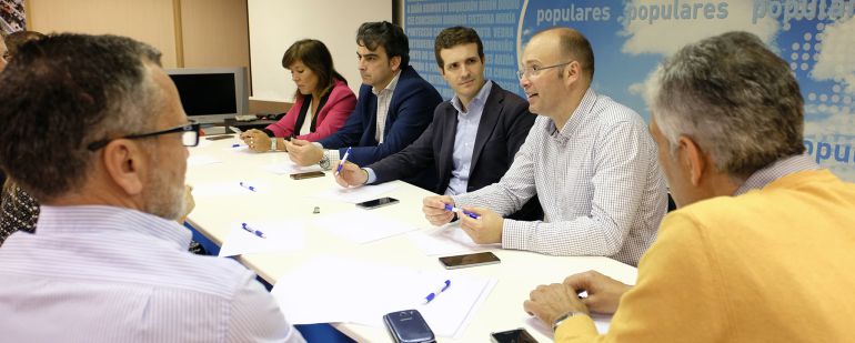 Pablo Casado en una reunión con dirigentes locales del PP Pablo Casado en una reunión con dirigentes locales del PP