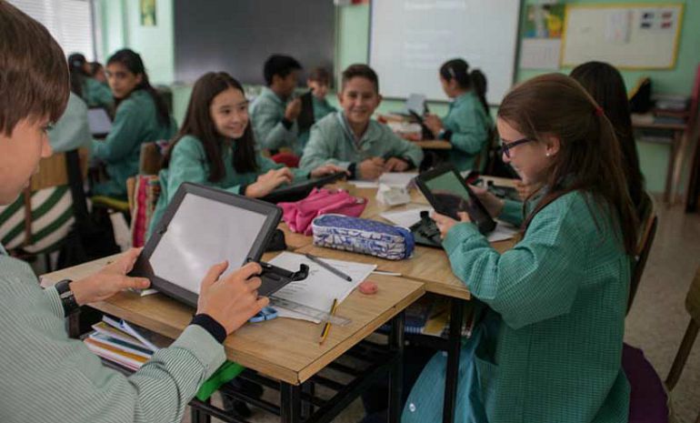 El "lazarillo" que ayuda en la red a los escolares El "lazarillo" que ayuda en la red a los escolares