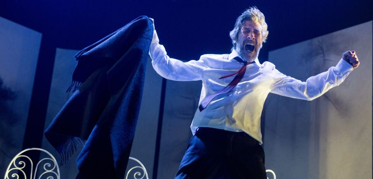 Tragedia y Tiempo: Comedia Tragedia y Tiempo: Comedia