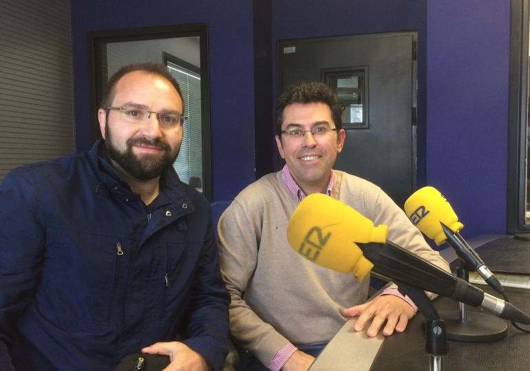 Responsables del rograma 'Código Activo' en los estudios de Radio León Responsables del rograma 'Código Activo' en los estudios de Radio León