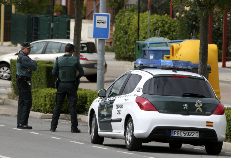 Una imagen de archivo de agentes de la Guardia Civil.
