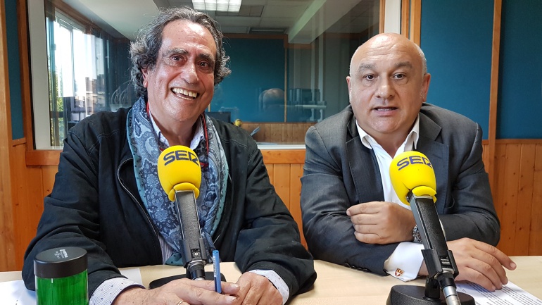 Santigao Pérez Obregón y Miguel del Río en el estudio de Radio Santander Santigao Pérez Obregón y Miguel del Río en el estudio de Radio Santander