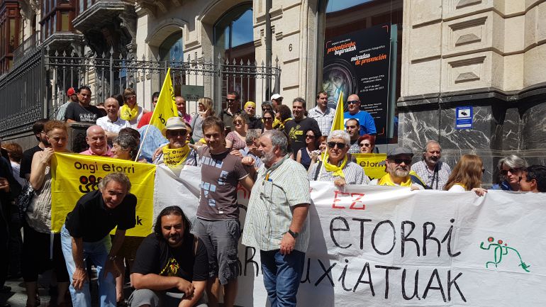 El bombero objetor declara tranquilo aunque teme que pueda haber "presiones" en su resolución El bombero objetor declara tranquilo aunque teme que pueda haber "presiones" en su resolución