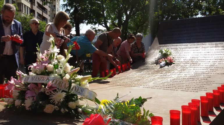 Los familiares se han reunido un año más para recordar en Zaragoza a los 62 militares fallecidos en la tragedia del Yak-42 Los familiares se han reunido un año más para recordar en Zaragoza a los 62 militares fallecidos en la tragedia del Yak-42