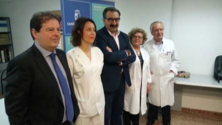 Jesús Fernández durante su visita al Hospital Perpetuo Socorro Jesús Fernández durante su visita al Hospital Perpetuo Socorro