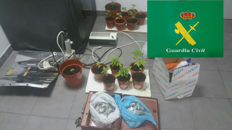 Los materiales incautados por la benemérita Los materiales incautados por la benemérita